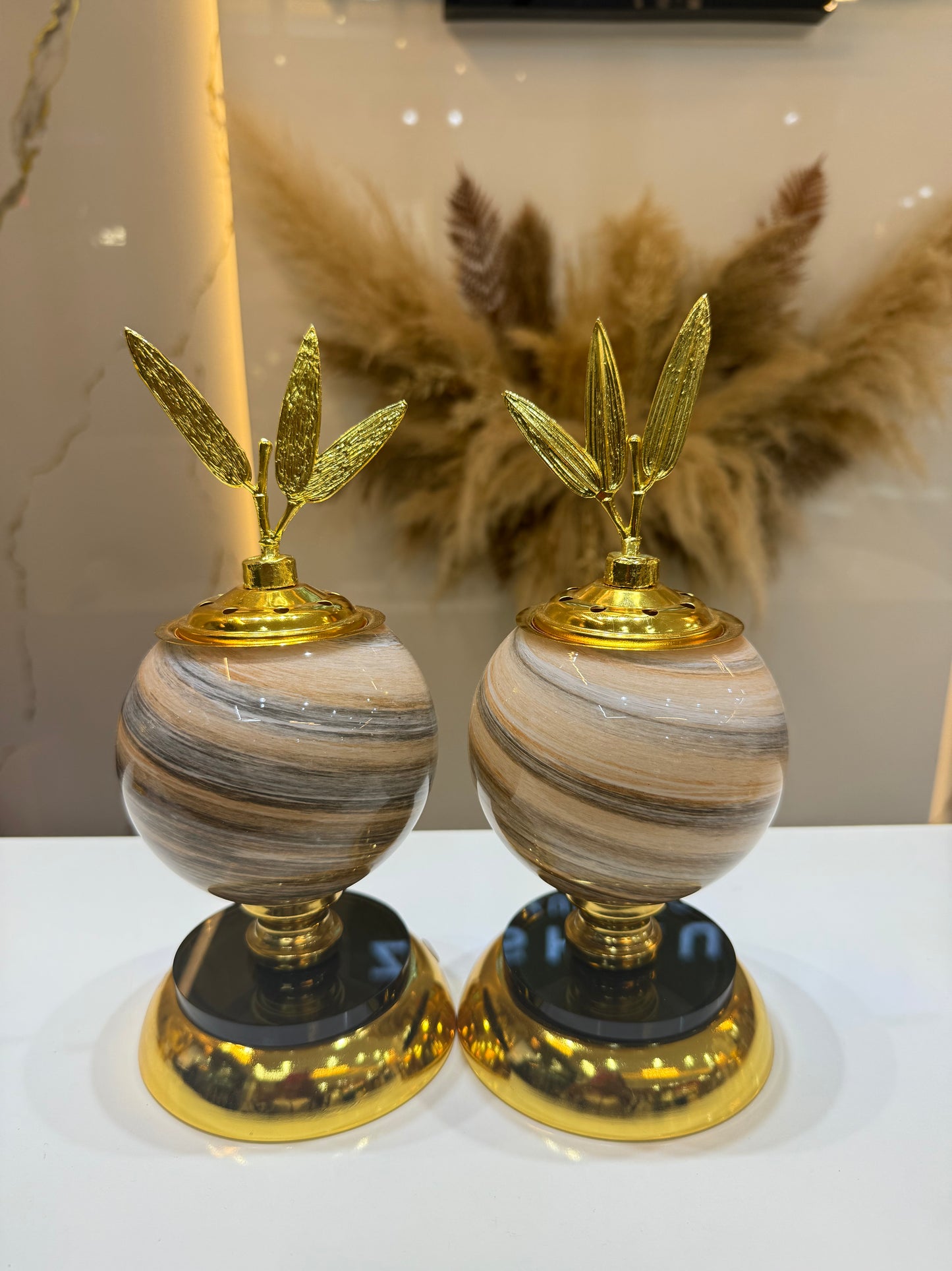 LUXURY ROUND INCENSE BURNER